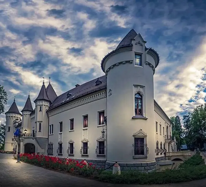 Crisana 2 Day Wine Tour